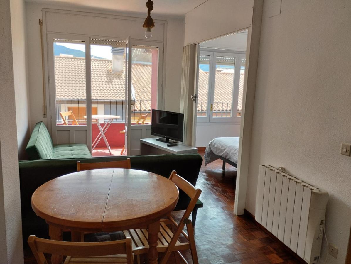 Luminoso, Centrico Y Silencioso Apartamento Jaca Exteriér fotografie